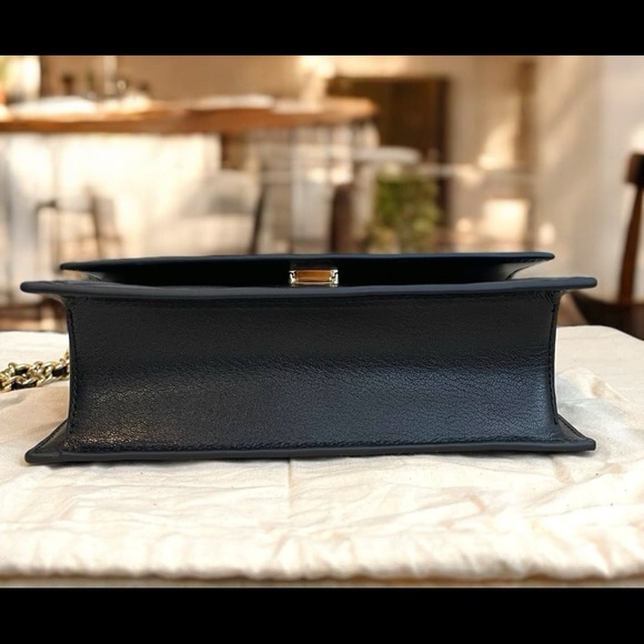 Tory Burch Fleming Black Leather Authentic Shoulder Bag With Gold Hardware - Picture 12 of 15